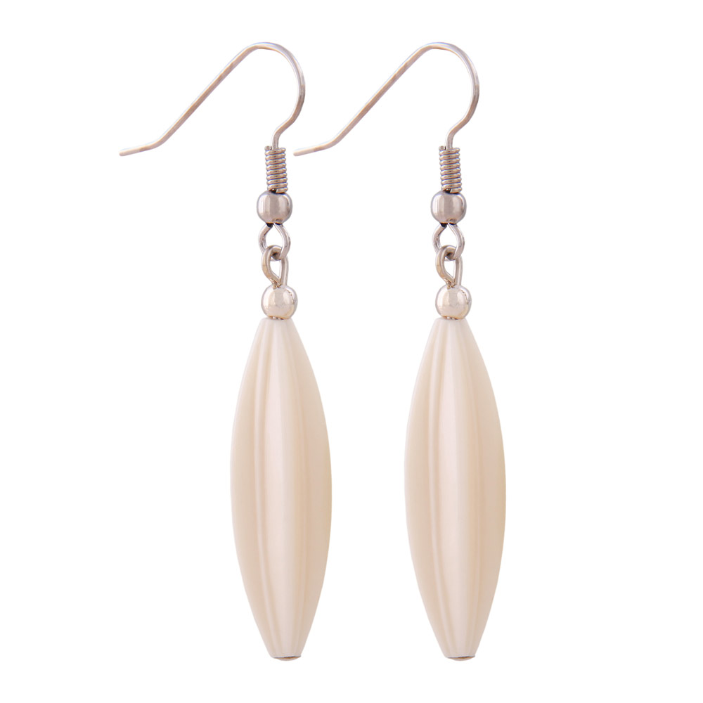 Ohrhaken Ohrhänger Ohrringe 30x9mm Rillenolive Kunststoff beigefarben (creme)