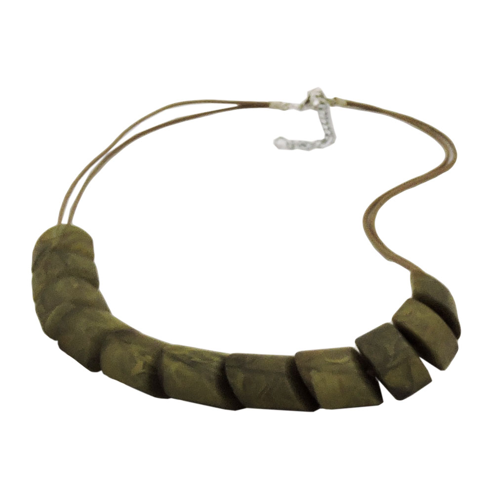 Kette Schrägperle Kunststoff olivgrün-marmoriert Kordel hellbraun 45cm (Länge 45cm, grün)